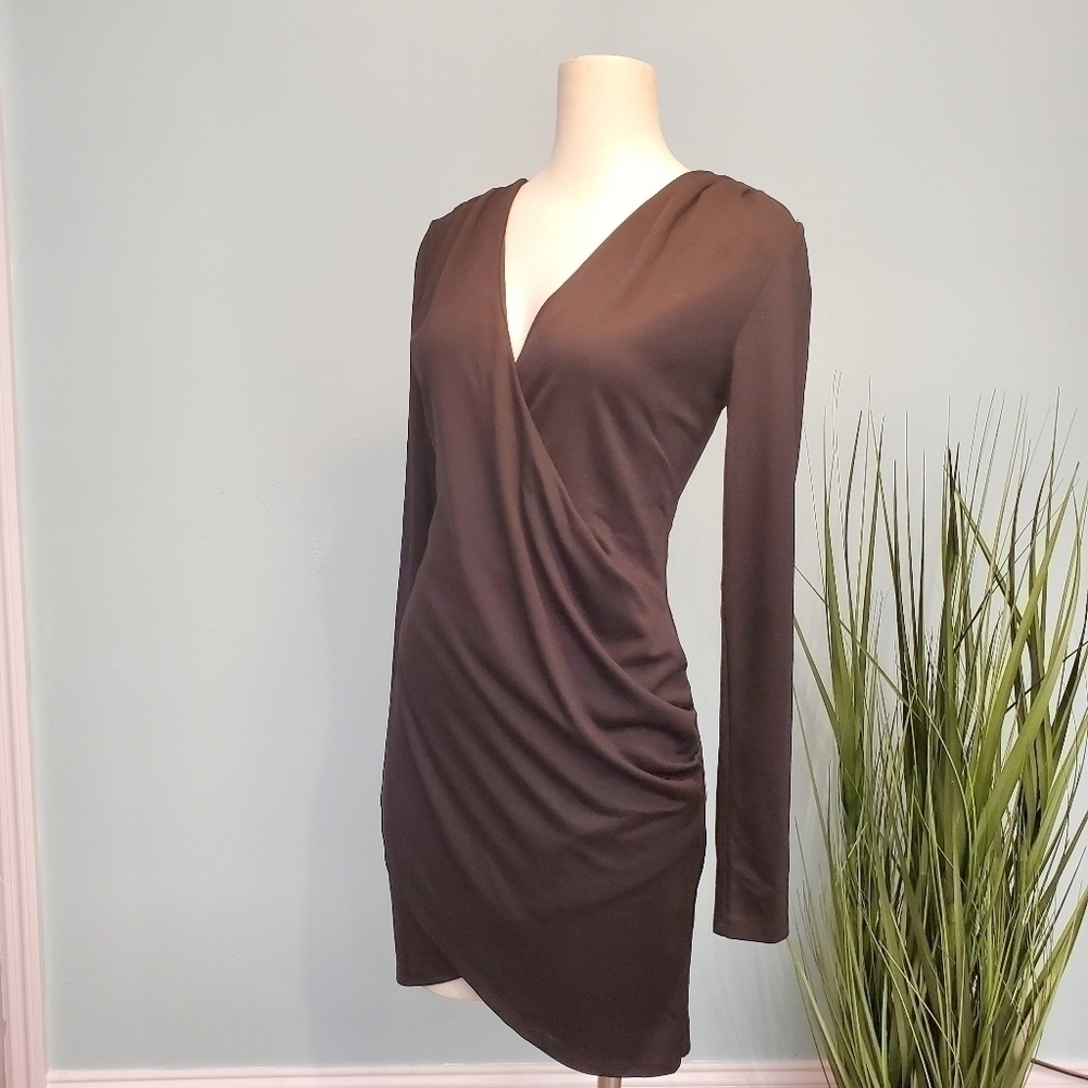 BOBI Black Surplice V Neck Ruch Wrap Size … - Picture 3 of 5